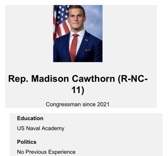SilwanJ's tweet photo. Why do you have the US Naval Academy under Education when you did not attend? As a veteran I consider that akin to #StolenValor https://t.co/WxyyllotnU