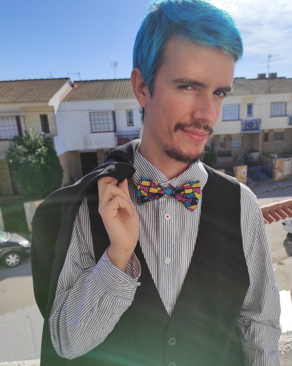 NyaGurumi's tweet photo. Pajarita de Sally✨

Algún fan de pesadilla antes de Navidad?💀

#pajaritas #bow #chico #elegante #boy #elegant #cosido #costura #lazo #bowtie #hechoamano #handmade #fetama #corbatí #artesanal #pesadillaantesdenavidad #nigthmarebeforechristmas #NyaGurumi https://t.co/2K2c3Z1aJ6