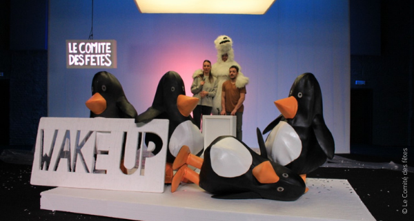 🐧🐧 ❄️ [Du calme, tout est perdu !] ❄️ 🐧🐧
Il parait qu'il va neiger cet après-midi... Un vrai temps de pingouins ! D'ailleurs, il parait qu'ils seront de sortie aujourd'hui !
<a href="/lalibrebe/">La Libre</a>  <a href="/mary_donkey/">marie b.</a> #StillStanding
>> tinyurl.com/yyxcnolj <<