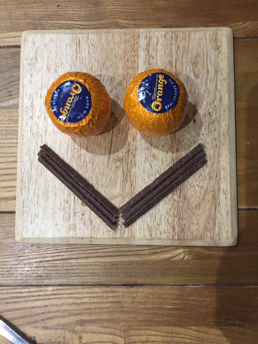 Which brings you the greatest joy? Chocolate orange or orange matchmakers? During lockdown I am making a smiley Emoji 😊 a day #thejoyofsmallthings ⁦@pete_spiers⁩ ⁦@peterjharvey⁩