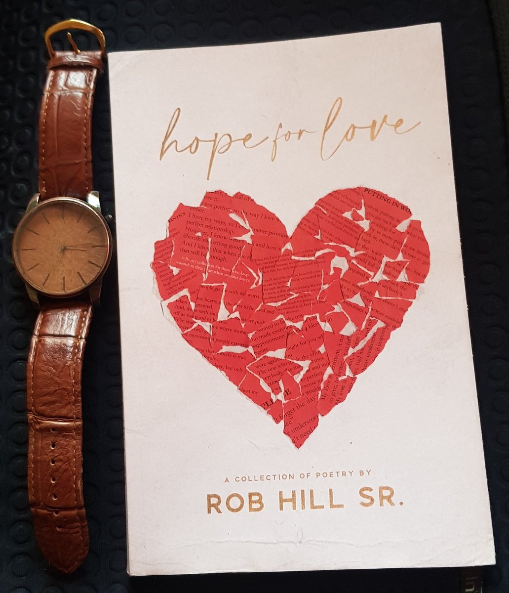 muhammedmuctarr's tweet photo. New baby has arrived added to my collections been longing for this book it like forever, 2021 we reading and doing more research knowledge is power 💪🏾. @RobHillSr thanks for this masterpiece your work is beautiful..... #HopeForLove❤ #MyKindaWeekend https://t.co/yN9v9LPz9U