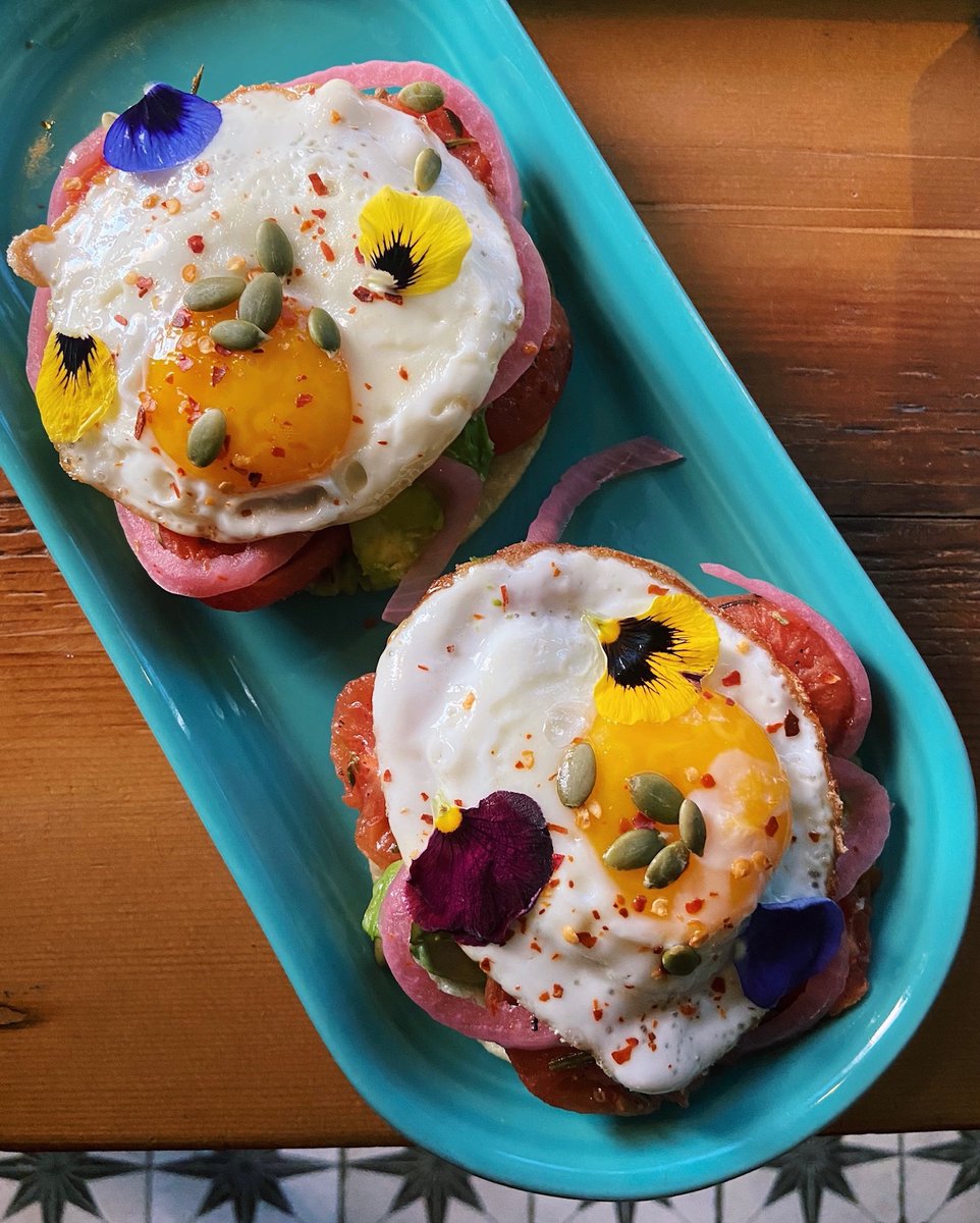 Yellow Door Taqueria tweet media