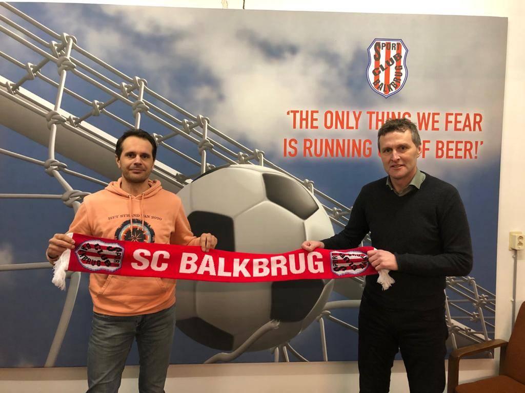 Met ingang van seizoen 2021/2022 wordt Johan Splinter hoofdtrainer bij SC Balkbrug.

Als trainer was Johan actief als assistent bij o.a. WHC, Achilles 1894, hoofdtrainer bij Trinitas en de laatste 2 seizoenen was hij verantwoordelijk voor de B-selectie bij VV Heino.