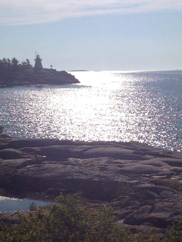 discoveriesAM's tweet photo. Killarney, #Ontario. I can't wait to return one day. #travelling #travelwriter #Canada #Summer2021 https://t.co/a63IGrsGTa