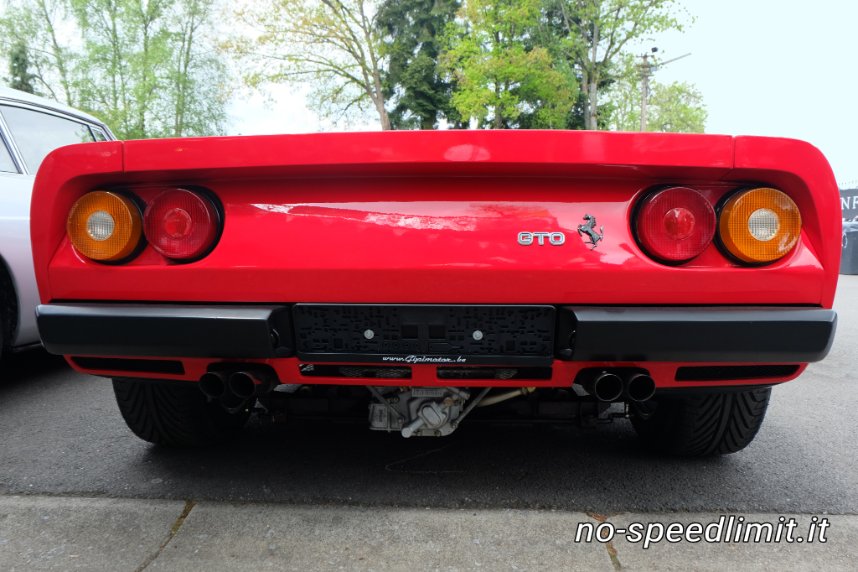 #Ferrari288GTO #rossoferrari #madeinitaly🇮🇹 #italianstyle🇮🇹 #supercarsaturday #memories💕 #spaclassic #spaclassic2015 for more: no-speedlimit.it/Spa_Classic_20…