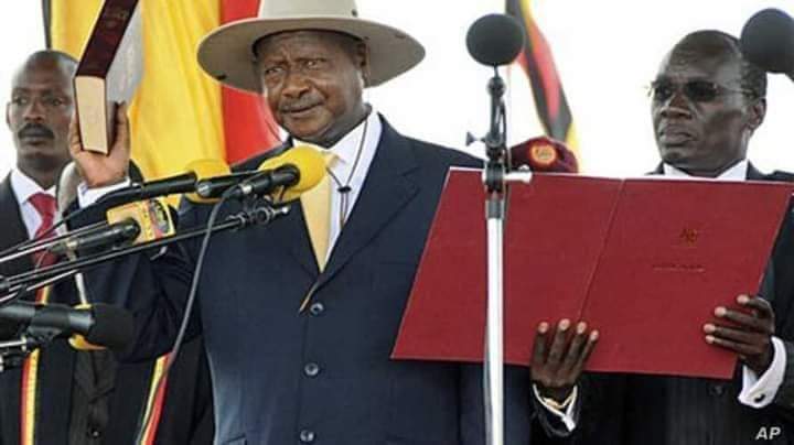 EgalHon's tweet photo. Yoweri museveni oo ku guulaystay markii 35aad dorashada dalka Uganda https://t.co/TiP9bylofI