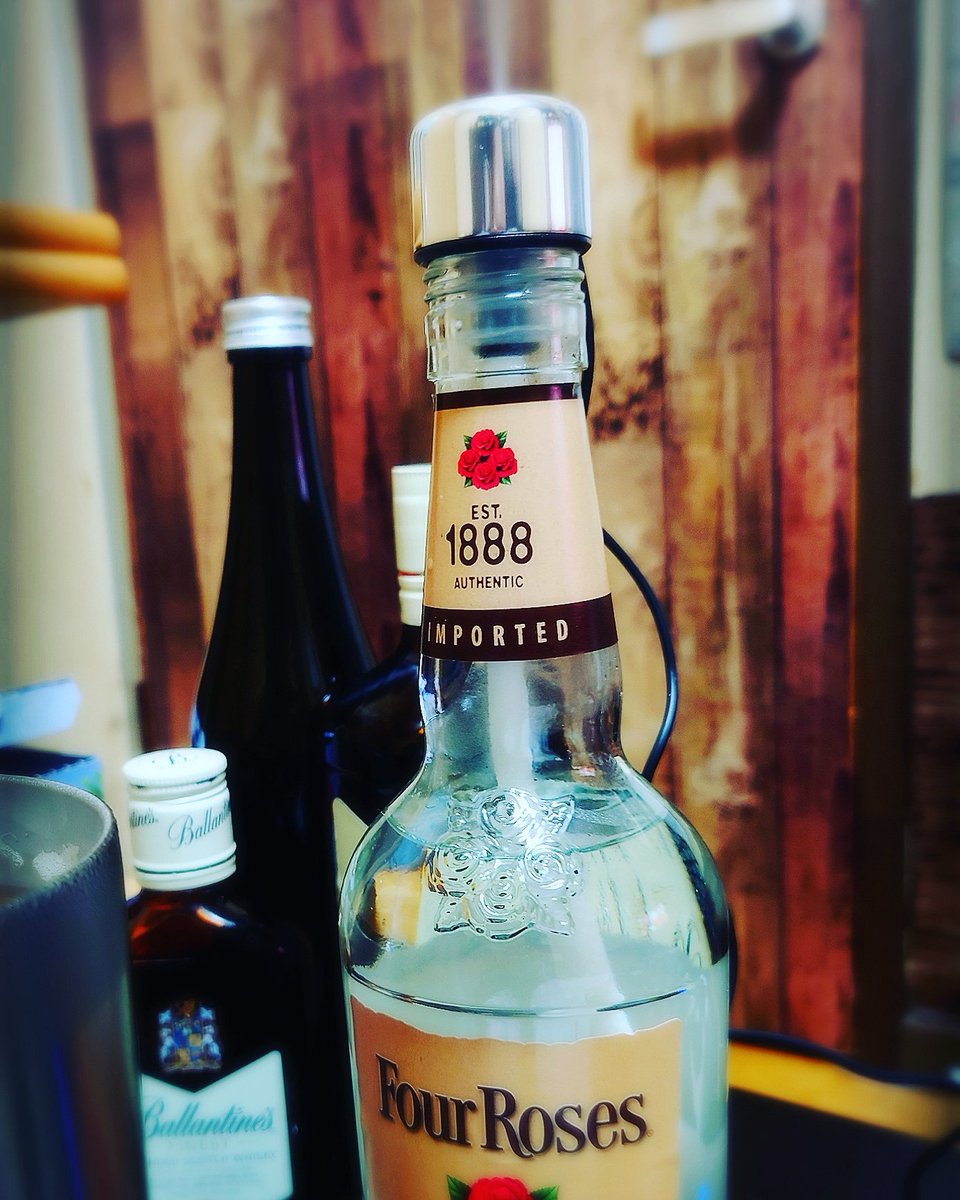 電気湯沸かし器を加湿器代わりにして火災報知器鳴らしてた頃にさようなら