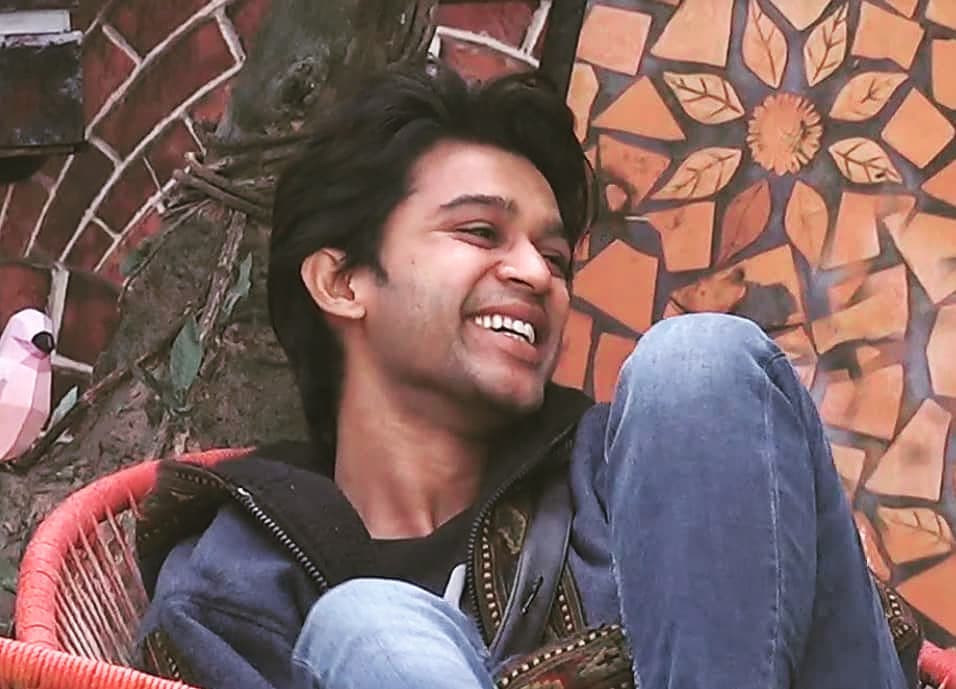 dhfm_hazira's tweet photo. Always keep smiling ☺️ Abhi
We will be with u Forever for Supporting
#TheRiseOfAbijeet https://t.co/BiYG9fk3w2