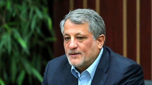 Khbdkmu's tweet photo. فرزندان هاشمی حال که دیگر عرصه را بر خود و  تفکر خود تنگ دیده اند ، به دنبال مستمسکی هستند تا بلکه در دل عده جا باز کنند 

بگذارید اندک آبروی پدرتان باقی بماند ، و بیش از این تن شیخ مغروق را در گور نلرزانید 

#فائزه_هاشمی 
#محسن_هاشمی https://t.co/n3iZKw3fdX