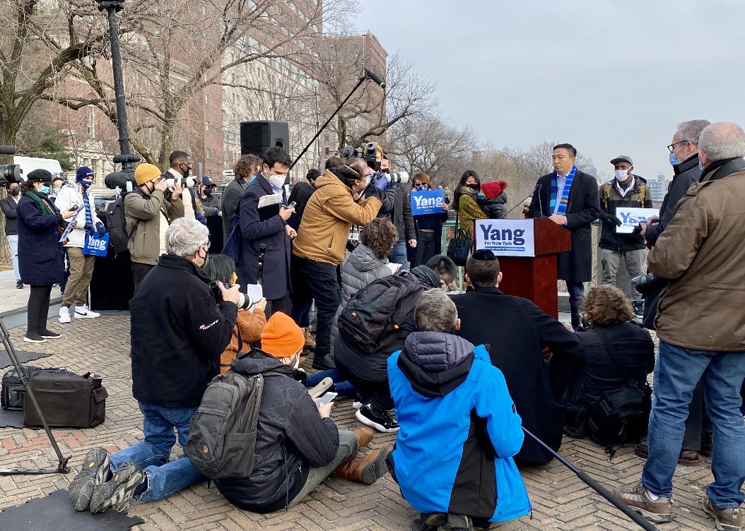 chingjuhl's tweet photo. I feel alive again, after 11 months of “sleeping”. @AndrewYang @YangforNY @NelNieves @washheights44 @yjlconductor @herbanista @UrbiTyler @paigethepotato @LilirenoUS https://t.co/YX34xdkekl