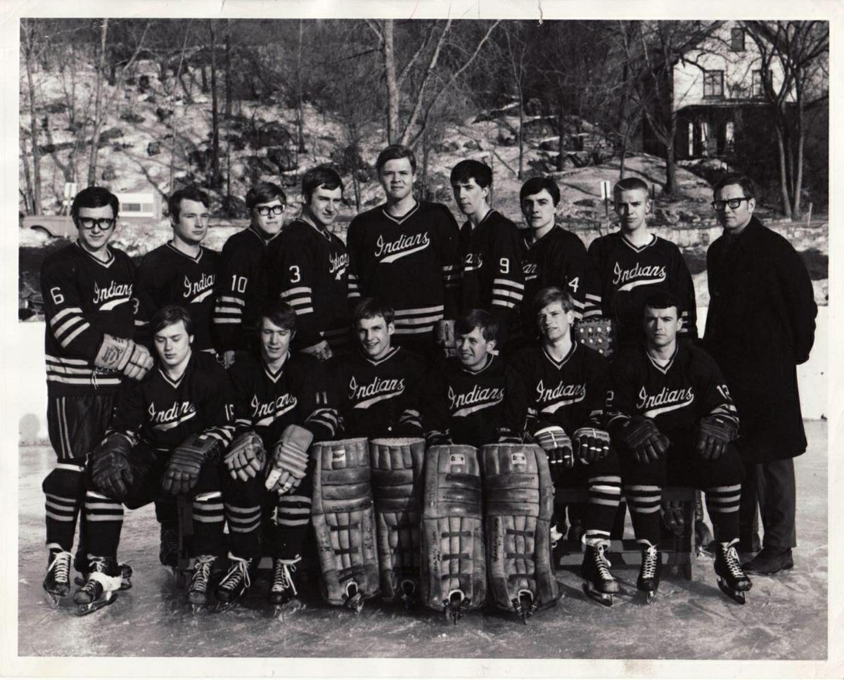 51 years ago today in 1970, Minnesota State University - then called Indians played in schools 1st collegiate game, a 8-2 loss to St. Cloud State. [The game was scheduled to be played on an on-campus rink, but was moved to Shattuck Academy in Faribault because of weather] https://t.co/KnZxJsB3kl