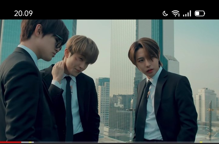 jisluvv's tweet photo. Awww ada om om 😭👍🏼 #timrenjun  #NCT해찬 https://t.co/T5eannyUs1