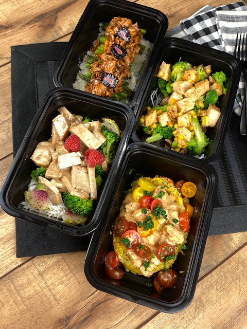 ChefMariosInc's tweet photo. https://t.co/YdBXIQur1c 

Let's get a show of hands : who loves cooking every night, grocery shopping, cleaning, throwing away all the food you bought and never cooked? Nobody? 

We have the answer for you: order our Personal Chef Meals for some made-from-scratch goodness! https://t.co/Q8BZNoc6h4