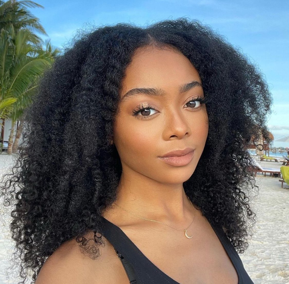 oohsteez's tweet photo. cute, CLEAN pictures of skai jackson to cleanse the tl https://t.co/qb7hIyuscM