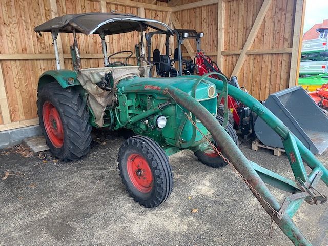 GamelleEtBut's tweet photo. Les starlettes marseillaises faut poser les 🚜🚜🚜🚜...
#Payet le vrai Massey Ferguson
#Benedetto sponsorisé par John Deere
#Cuisance le Deutz-Fahr
#Rongier vrai cousin du Hanomag

Pas possible de jouer au foot en marchant les 🌭🍕🥪🌮🥙🍟🍔.

#OMNO #TeamOM #OMNO https://t.co/7QXllhzfkF
