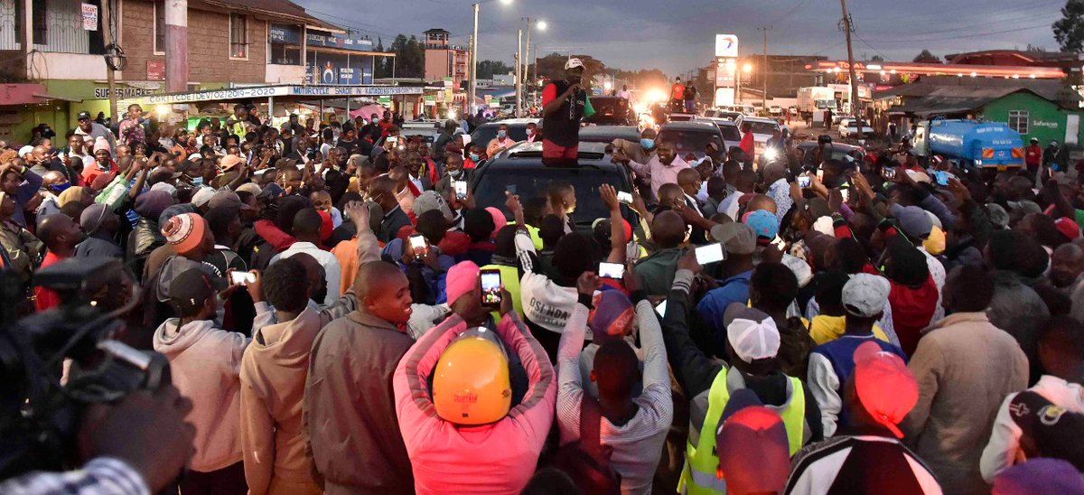WilliamsRuto's tweet photo. Addressed wananchi in Kiserian and Matasia towns in the company of more than 40 MPs, Kajiado County. https://t.co/wohSw2vp93