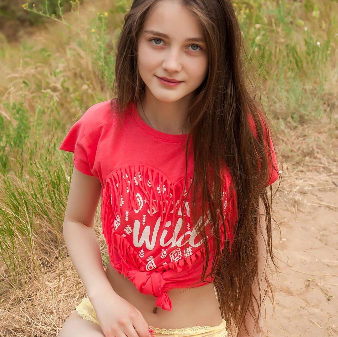 Anna vlasova 2023. Анна Власова 2021. Анна Власова модель. Анна Власова 2022. Анна Власова модель Set