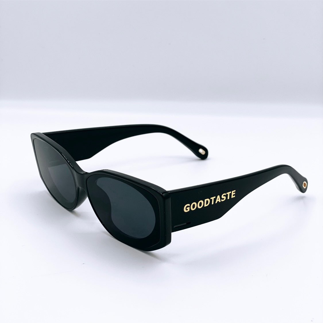 _princetemi's tweet photo. GoodTaste Gift Shop SS21 
https://t.co/8xbKmWs2XD https://t.co/l3Z1zwHsZG