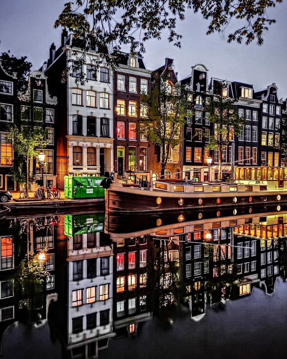 Why is the modern world so ugly? Read this by Alain de Botton. 

It’s time to change this so that we can all lead happier, healthier, more sustainable &amp; connected lives. A mission for the twenty-first century. 

theschooloflife.com/thebookoflife/…