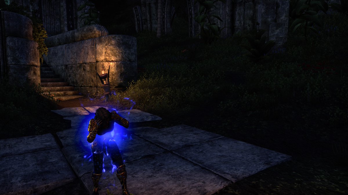 secretfeanorian's tweet photo. Only appropriate reaction to beating the Cancroid in a vLoM pug: yelling Eat My Entire Ass at the screen lmao #ESO https://t.co/Mmaitl8FdZ