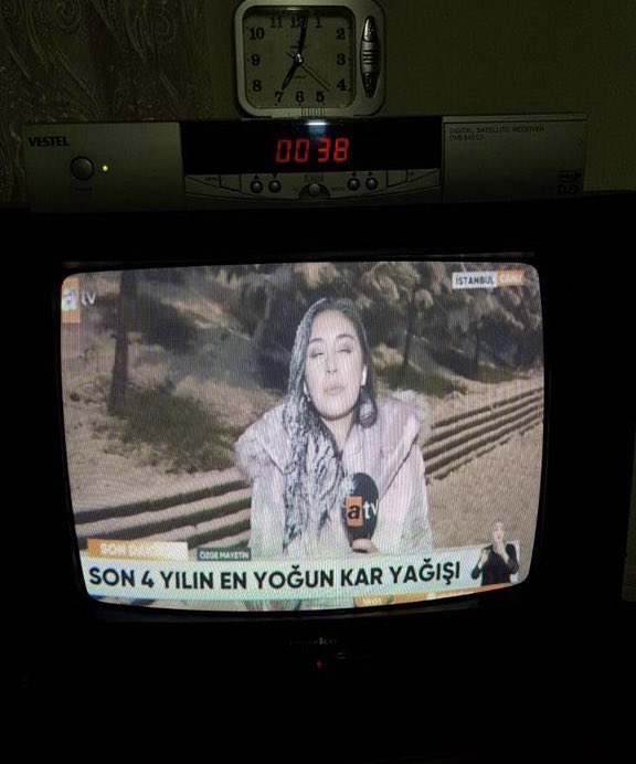 Nostaljik bir yayın hatırası❣️
16.01.2021
#tüplütelevizyon  #istanbuldakar