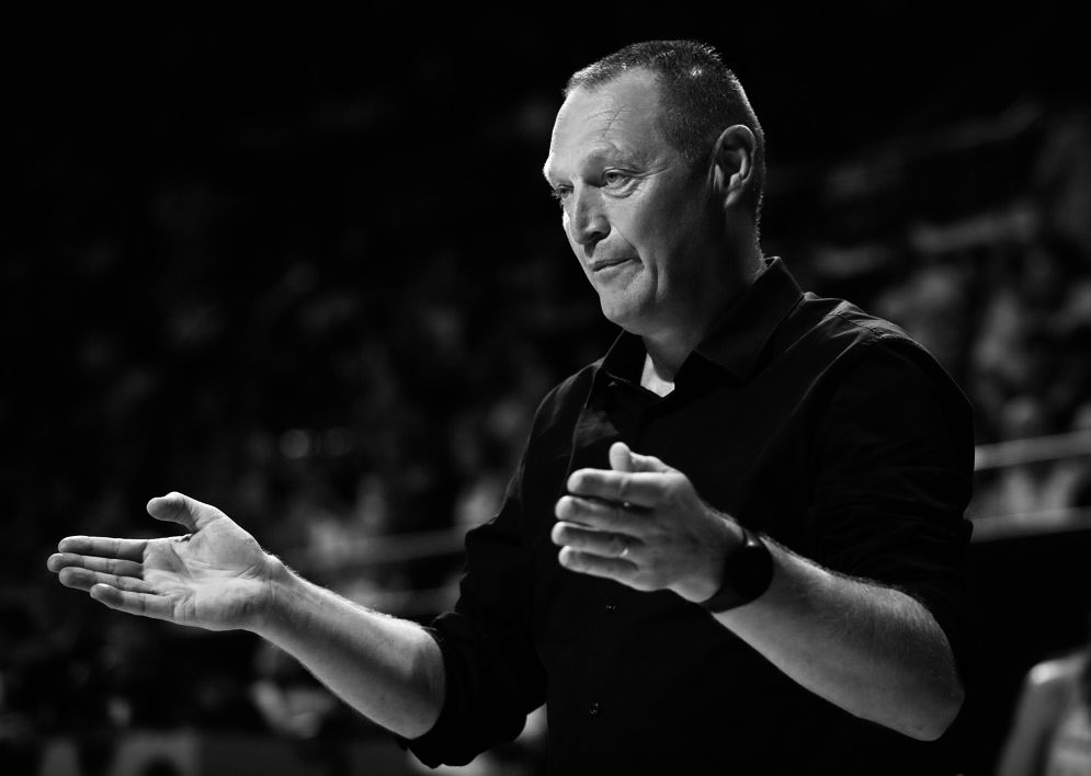 📣Newsflash📣
Our coach of the year, <a href="/MestdaghPhilip/">Philip Mestdagh</a> will take over <a href="/basketnamur/">Basket Namur Capitale Officiel</a> for the remaining of the season. He will join the team after their Eurocup week in Romania. Good luck coach!