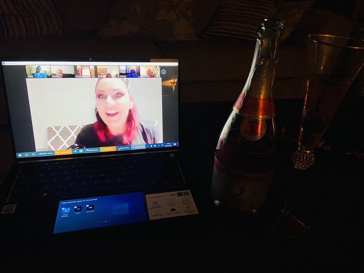 EmmaSGarrett's tweet photo. Bubbles and Bingo! 

#LockdownSaturdays https://t.co/stW1qpJE7h