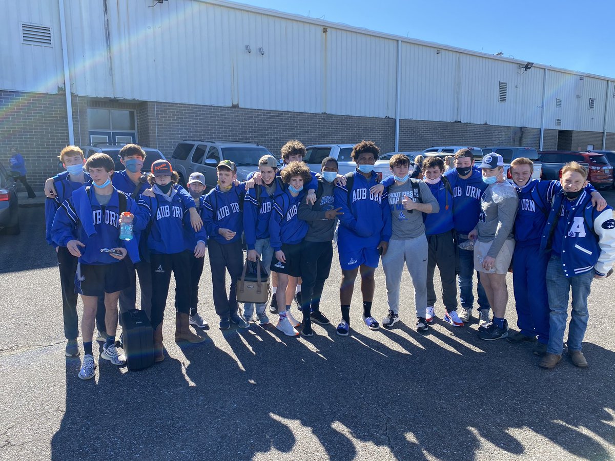 Auburn is FINAL FOUR BOUND! Auburn beats Baker 40-34! #Earnit #TakeIt #GoTigers <a href="/ACSAthleticDept/">Auburn City Schools Athletics</a> @AHSAuburnTigers <a href="/AuburnJrHigh/">Auburn Jr. High</a> <a href="/oanewspreps/">OA News Preps</a> <a href="/SeWrestle/">SEWrestle</a>