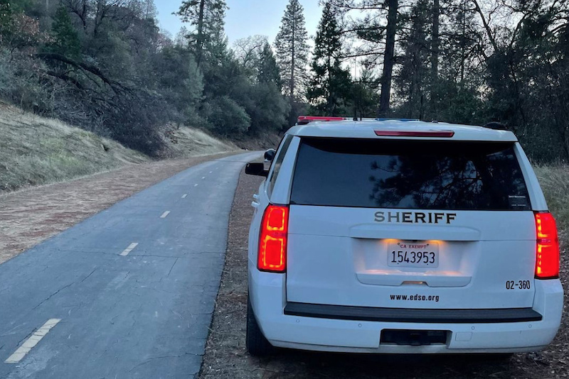 survivalgearllc's tweet photo. Just a friendly reminder to always be aware of your surroundings. The wild is home to many animals, and some are not scared of us. Read about this mountain lion scare in California: https://t.co/puMx5yuv9x https://t.co/mO5qjmLudF
