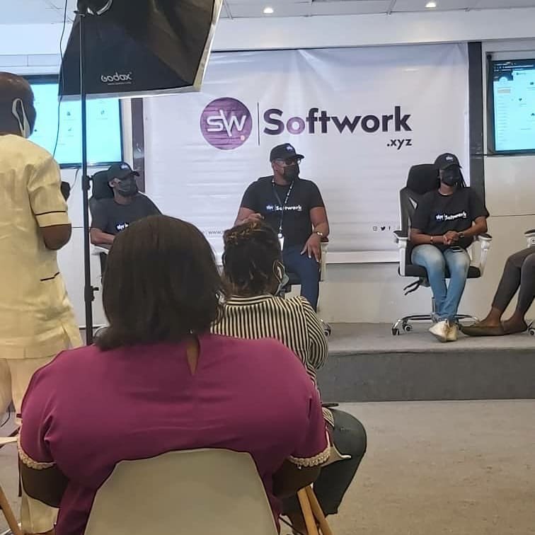 Tisefunmi_'s tweet photo. The event started present through the objectives of Softwork, what the website looks like โOur platform connects Employers and Freelancers who we call Softworkers but this time in a more secure website for better service and.
Cc @SoftworkXYZ
#JoinSoftWork https://t.co/2cXM1TOQyY
