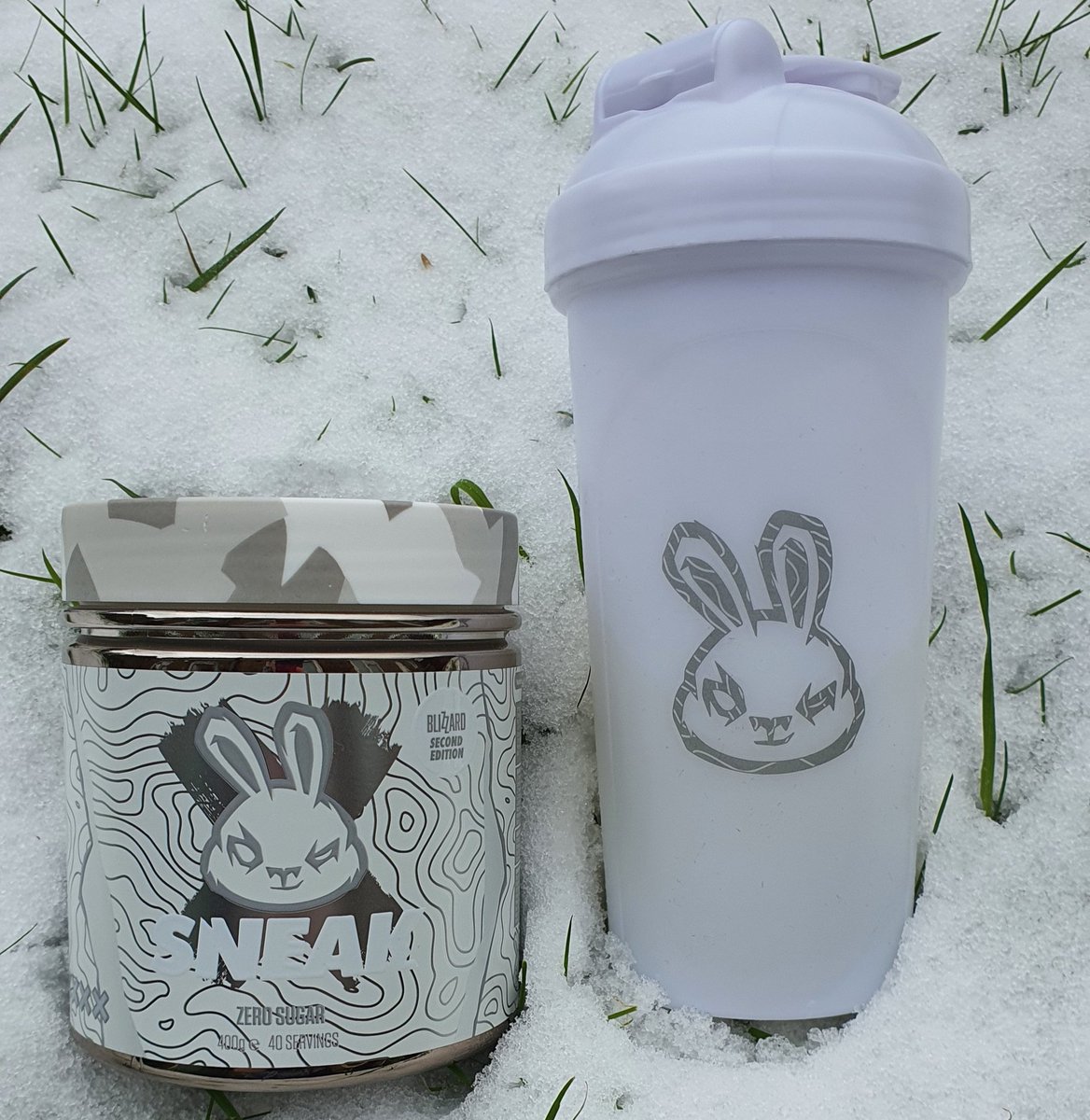 TR1B1ANI's tweet photo. @SneakEnergy finally made their way home after fighting through a blizzard! 
Snow not as deep as I would have liked for a photo! 
Amazing flavour too! 👏
Fresh AF! 😎 https://t.co/PSe5UnzIn2
