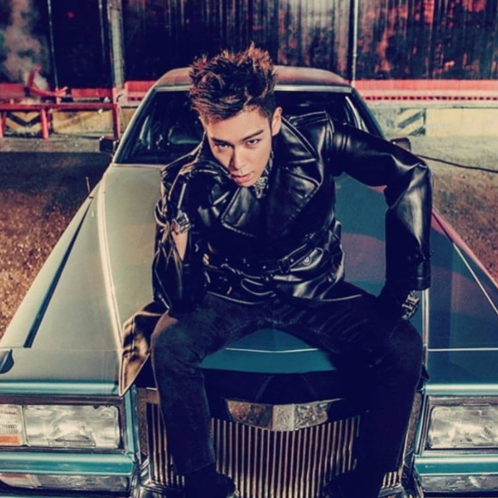 Sotheby’s #TTTOP bigbang top 최승현 Sotheby's #TTTOP bigbang top 최승현 Sotheby's #TTTOP bigbang top