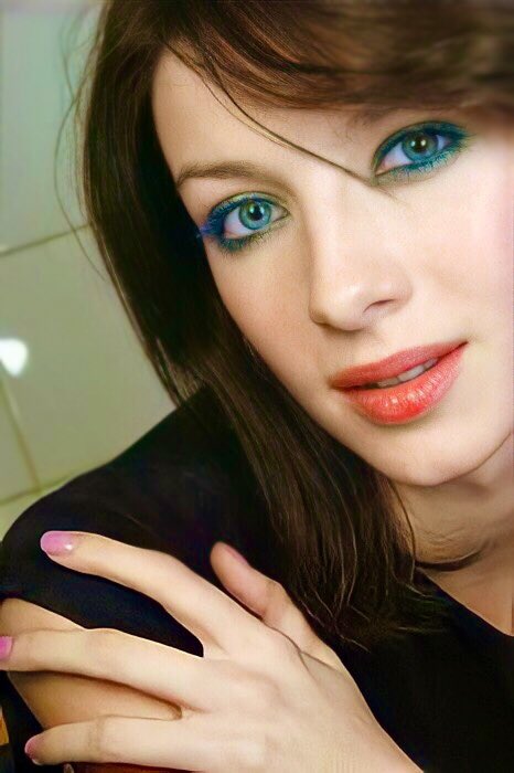 CaitBalfeStan's tweet photo. #CaitrionaBalfe https://t.co/3m8LBjRkMB