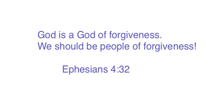 TonyDungy's tweet photo. Getting ready to take my last Greenwich walk of the season. No 1:00 pm game so I’m going to go a little later and a little longer. I’m listening to @drtonyevans talk about escaping problems. He says we know that God gives us 2nd chances but will keep retesting us until we pass! https://t.co/rkW6Yk9IFi