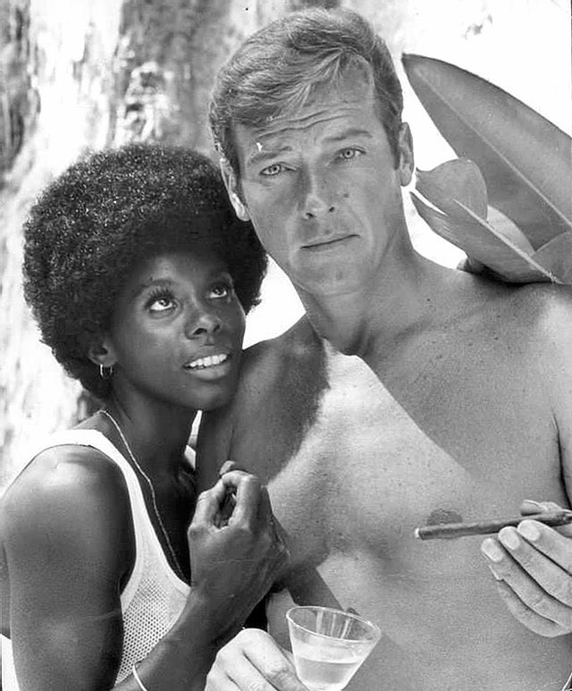 The Fan-Voted 10th Best Bond Film: LIVE AND LET DIE # of 1st place votes: 19 (2.2%)# of last place votes: 2 (.2%)This is Roger’s fan-voted 2nd best film. Adjusted box office ranking: 14thP:  https://www.thunderballs.org&nbsp;