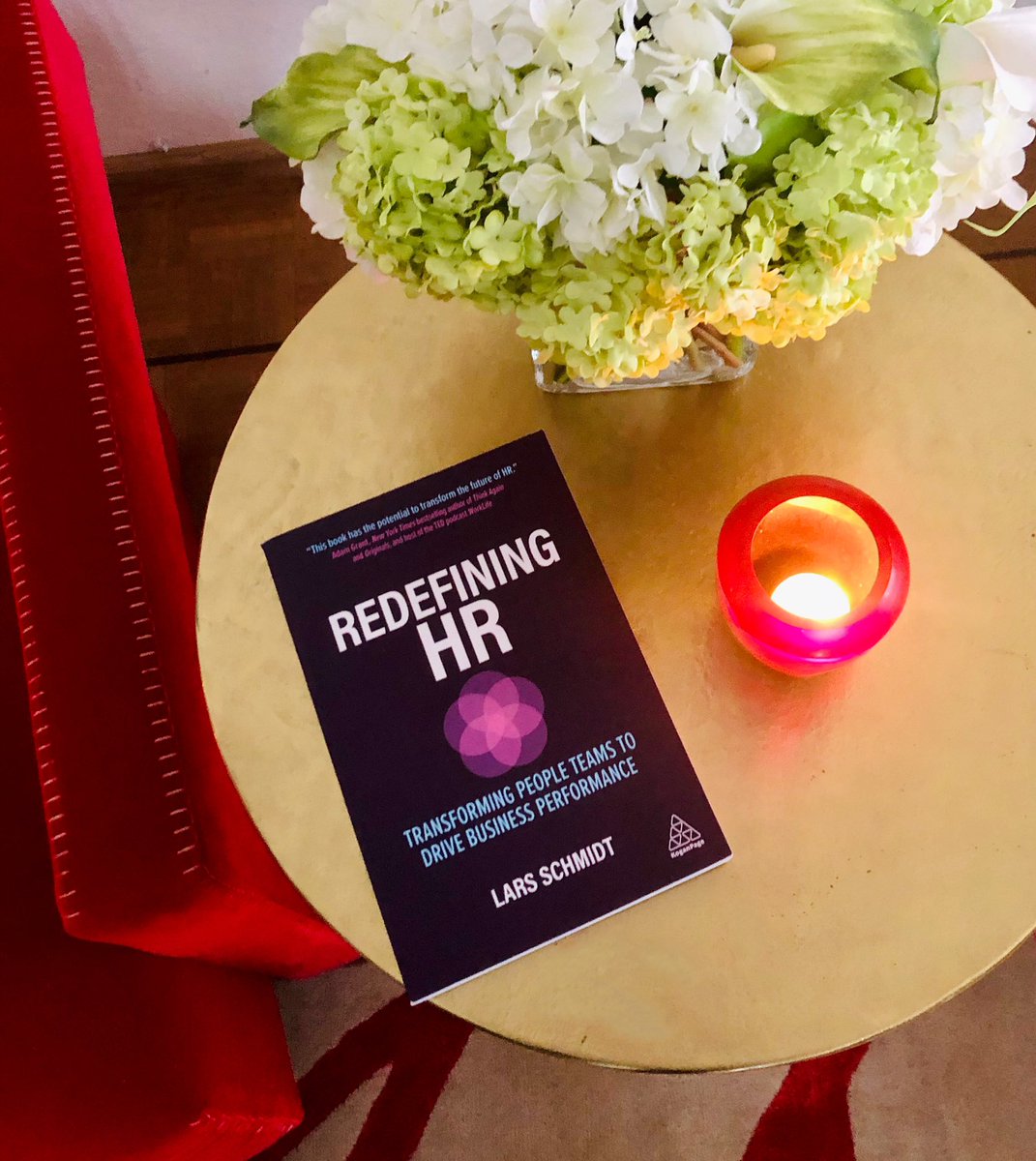 Perfect ❄️snowy❄️ weekend to read <a href="/thisislars/">Moved to @Lars</a>  new book before it even comes out in on Jan 26 in most of the world 🌎! #lucky🍀 #redefininghr