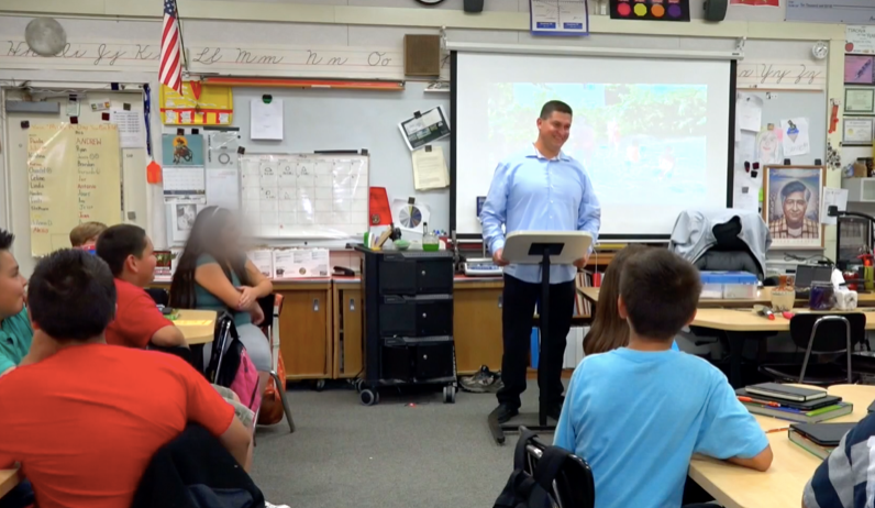 Gilder_Lehrman's tweet photo. Nominations are now open for the 2021 National History Teacher of the Year Award. Full-time K-12 educators who teach American history are eligible for consideration. The nomination deadline is March 31, 2021. #NHTOY

Nominate a deserving teacher here: https://t.co/KiE0B9VPnR https://t.co/A6nhcYYRtJ