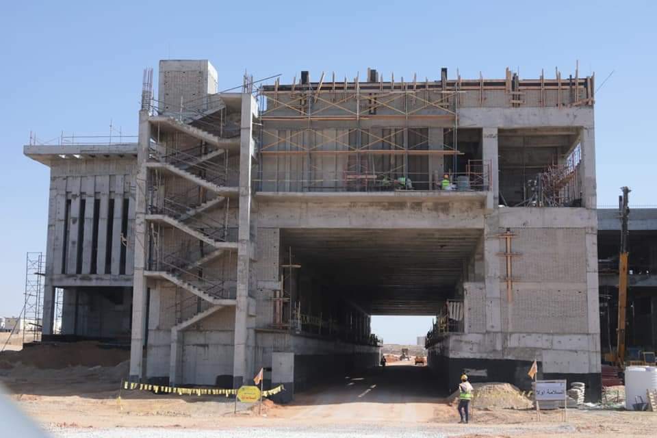 It's worth noting that this project is totally different from Cairo-10th of Ramadan-New Capital LRT light rail transit which will be completed by the end of this year and is being implemented by the Chinese (CRCC) in cooperation with local companies worth a $1.2 loan from China.