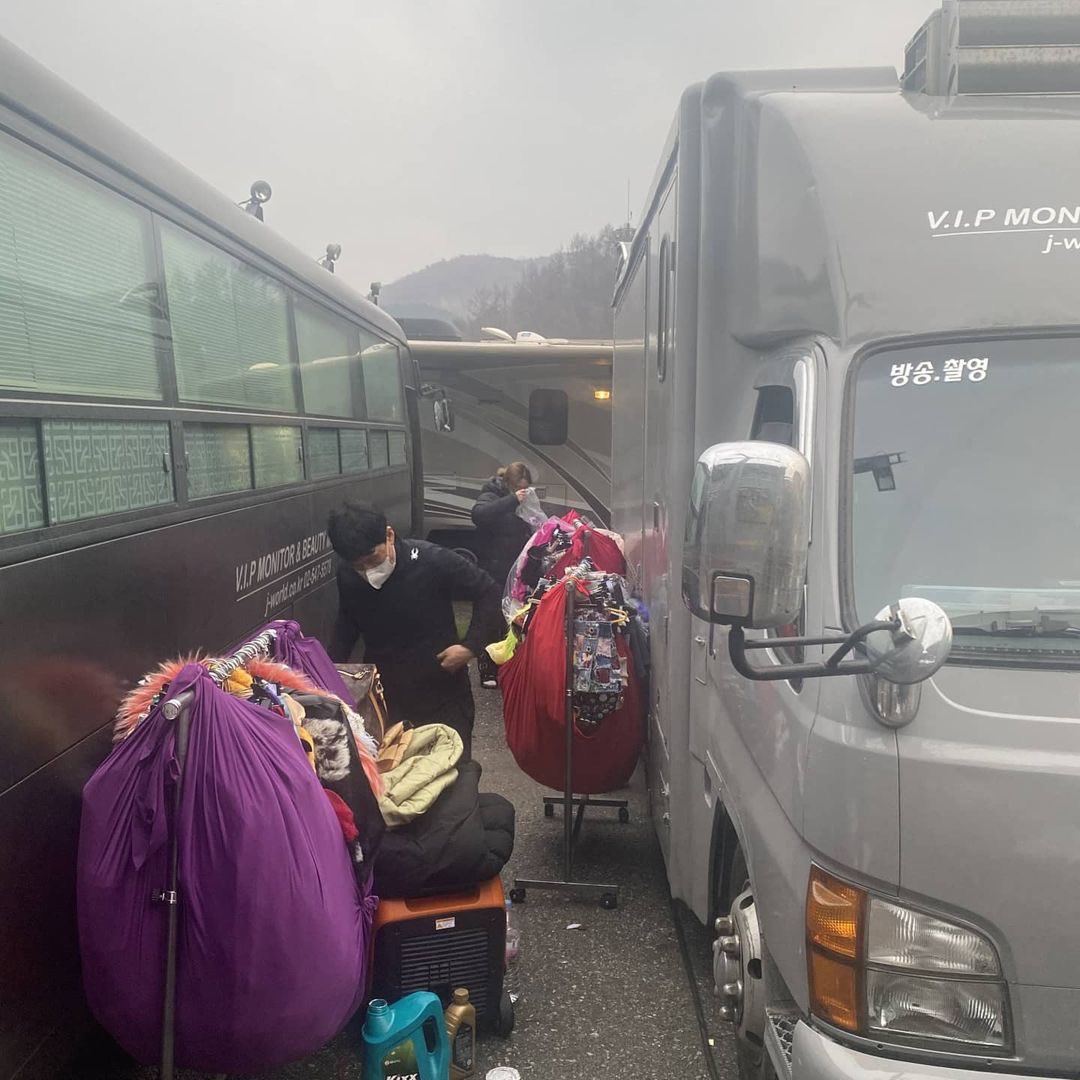 Er3MfVzW8AEVhL4.jpg:large