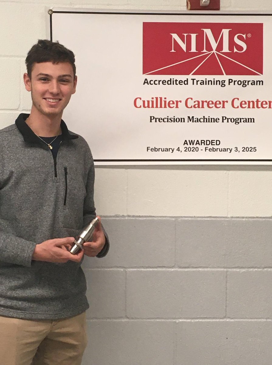 Congratulations to Industrial Machine Shop student DANIEL OLIVA! Daniel has obtained a Jumpstart Advanced Certification by earning the NIMS Turning Credential. We are so proud of our graduating senior 💜💛💜💛<a href="/JPschools/">Jefferson Parish Schools</a> @La_Believes