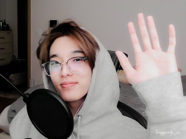 jae as dae and dae as jae because i'm biased ᵃ ᵗʰʳᵉᵃᵈ