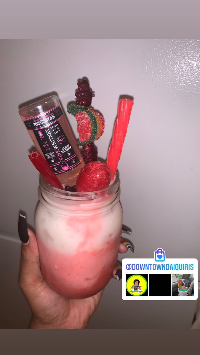 lavishxlin's tweet photo. Hey y’all head on over to ig and check out my drink page @ DowntownDaiquiris stay tuned for updates and exclusives you don’t want to miss! #dmvbartender #bartender #tipsybartender #downtowndaiquiris #getlitwithlin #mobilebartender https://t.co/YeMFcJ7QBV