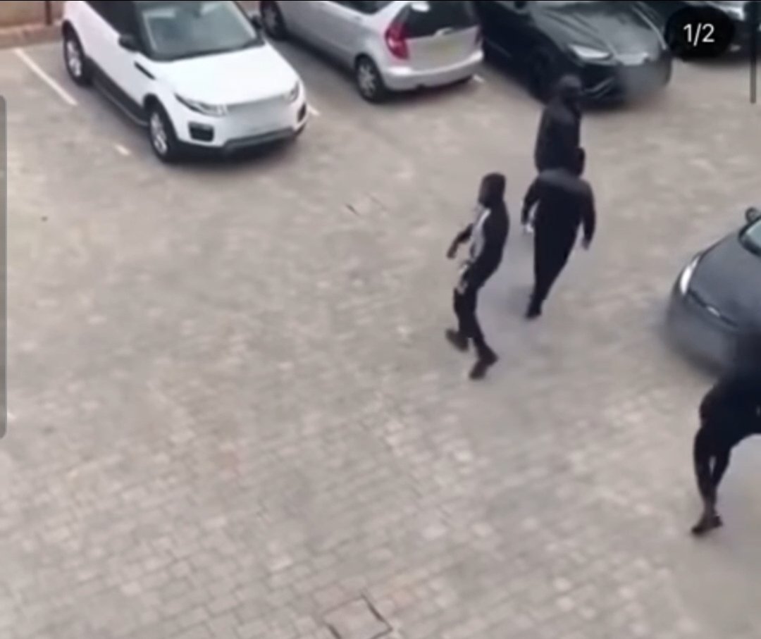 Chip posted a video on twitter around October time showing Stormzy pulling up to his yard with about 3 other mans.