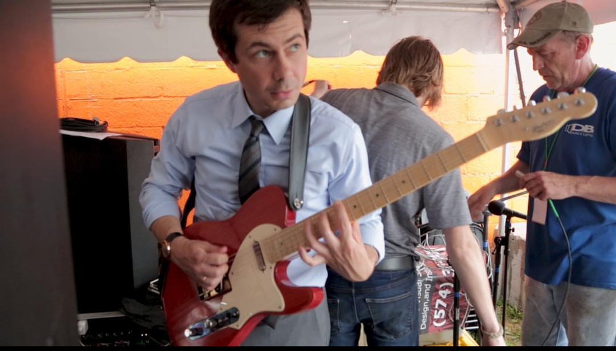 teenforchasten's tweet image. Good morning everyone!!!
Here's a quick timeline cleanse. I hope it makes you all smile today 😊💖
#TeamPete #PeteButtigieg