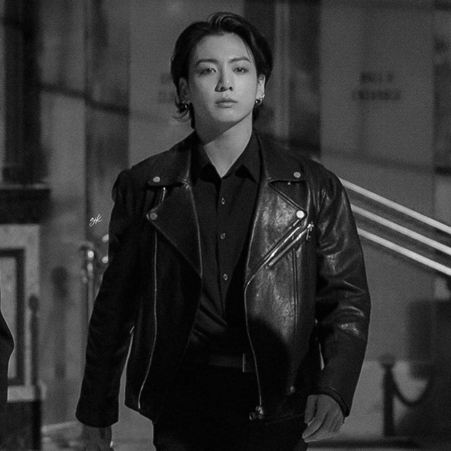 i still can’t believe this is a phone ad