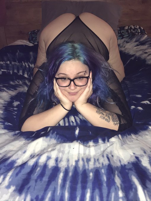 Cum on my thirsty guys 40% off 20 Promos are left for my OnlyFans.                                  <a href="/tag/thick"class="tags"><span>#thick</span></a><a href="/tag/kinky"class="tags"><span>#kinky</span></a><a href="/tag/onlyfans"class="tags"><span>#onlyfans</span></a>