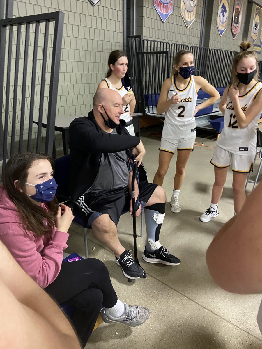 CHS_WBBall's tweet photo. Cougars defeated Anamosa last night and got to chat (and get some pointers) from their favorite coach and biggest fan! 💙💛 https://t.co/RLcvg3g6qI