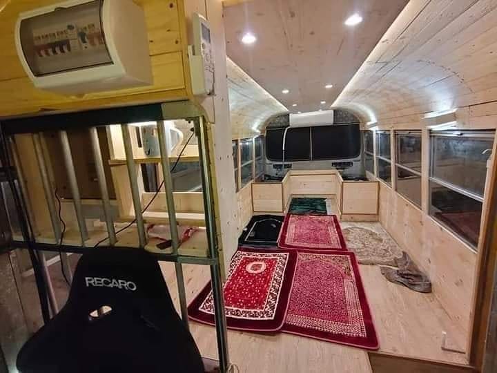 ohtweet's tweet photo. Bas mini diubahsuai menjadi surau bergerak dan ditempatkan di Drawbridge, Kuala Terengganu. Terbaik anak muda 👍 https://t.co/AHBSDHzrL4
