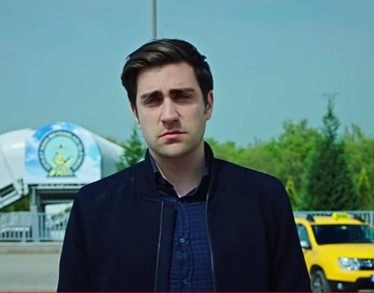 CagDenEnayisii's tweet photo. Twitter'a girerken ///////// Dizi ile ilgili birşey yoktur
 2) Gülerken
#DenizBaysal #CağlarErtruğrul
#YagHaz #ZehSer #TRT1 #tekilat
#fhvk #fazoreis @BaysalDeniz @CaglarErtugrul https://t.co/yd7C2y3A0s https://t.co/HphFRxDKFI