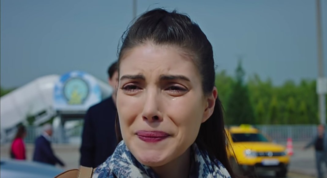 CagDenEnayisii's tweet photo. Twitter'a girerken ///////// Dizi ile ilgili birşey yoktur
 2) Gülerken
#DenizBaysal #CağlarErtruğrul
#YagHaz #ZehSer #TRT1 #tekilat
#fhvk #fazoreis @BaysalDeniz @CaglarErtugrul https://t.co/yd7C2y3A0s https://t.co/HphFRxDKFI